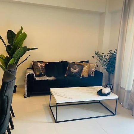 New 2Bd Aprt With Shared Rooftop Pool D3 Athen Eksteriør billede