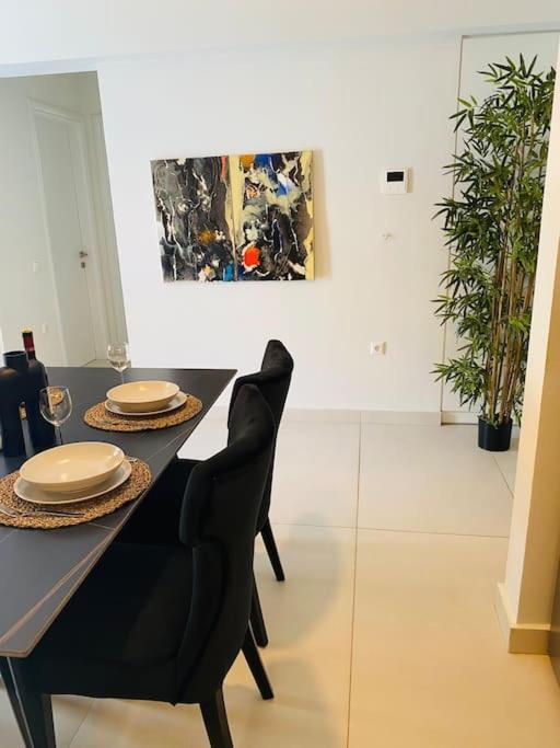 New 2Bd Aprt With Shared Rooftop Pool D3 Athen Eksteriør billede