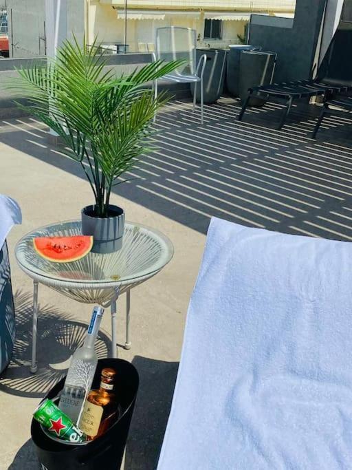 New 2Bd Aprt With Shared Rooftop Pool D3 Athen Eksteriør billede