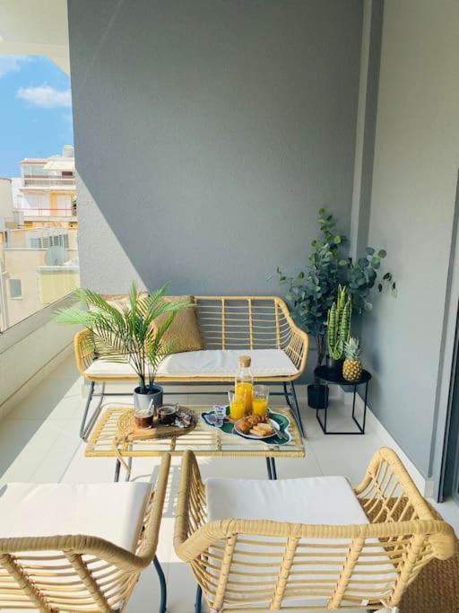 New 2Bd Aprt With Shared Rooftop Pool D3 Athen Eksteriør billede