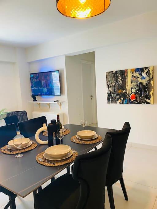 New 2Bd Aprt With Shared Rooftop Pool D3 Athen Eksteriør billede